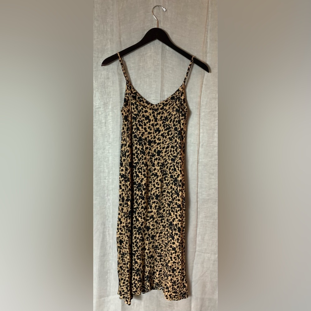 reformation • crimini dress in blitz spotted animal leopard print 4 - Picture 4 of 7